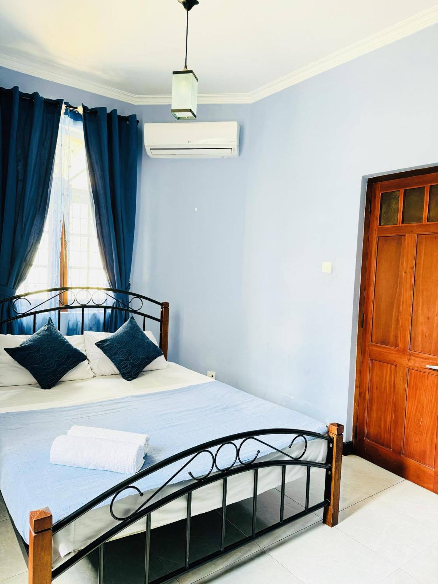 Skylight Villa Канди Экстерьер фото