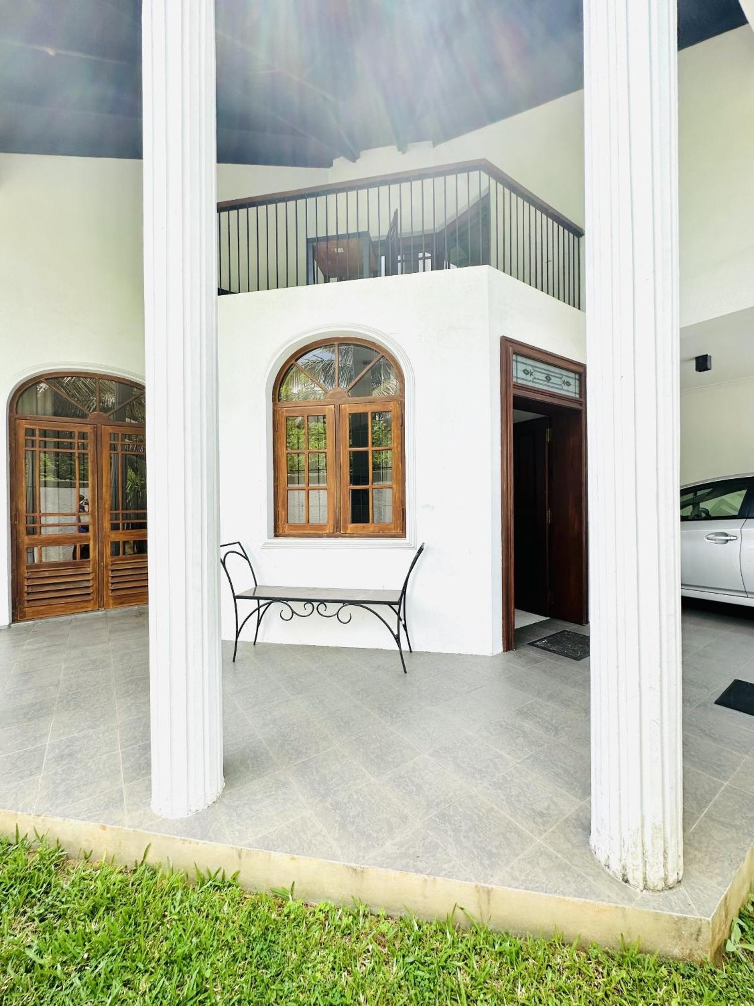 Skylight Villa Канди Экстерьер фото